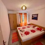 Apartment Nede